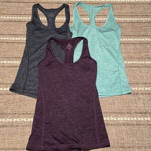 3 Icytone workout tanks for $12!